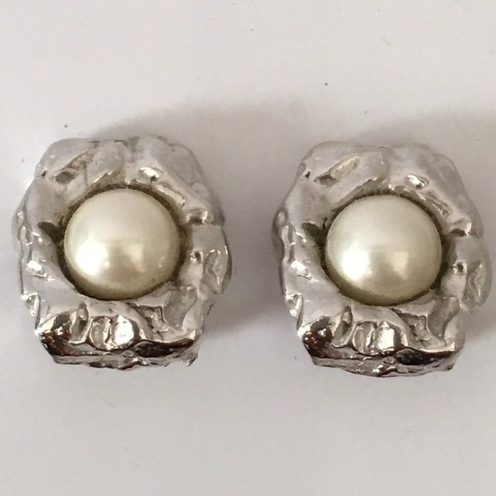 1980s Vintage Ciner Earrings.  Organic Rectangle, round pearl dome cabochon. …